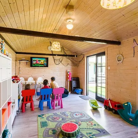 Wczasowe - Zielone Wzgorze - Comfort Lodge