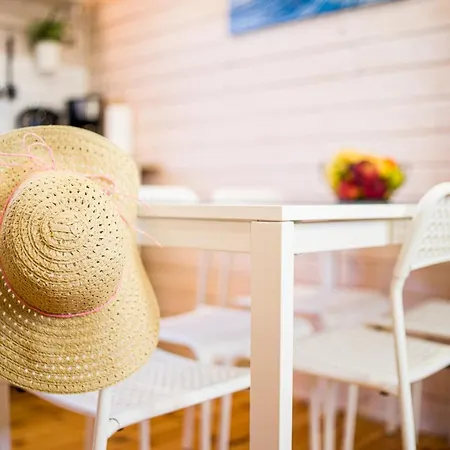 Wczasowe - Zielone Wzgorze - Comfort Lodge Mielno